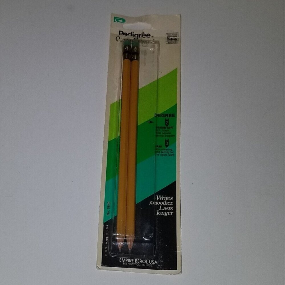 VTG 2 Empire Pedigree Wood Pencils #2 Medium Soft Pre-Sharpened